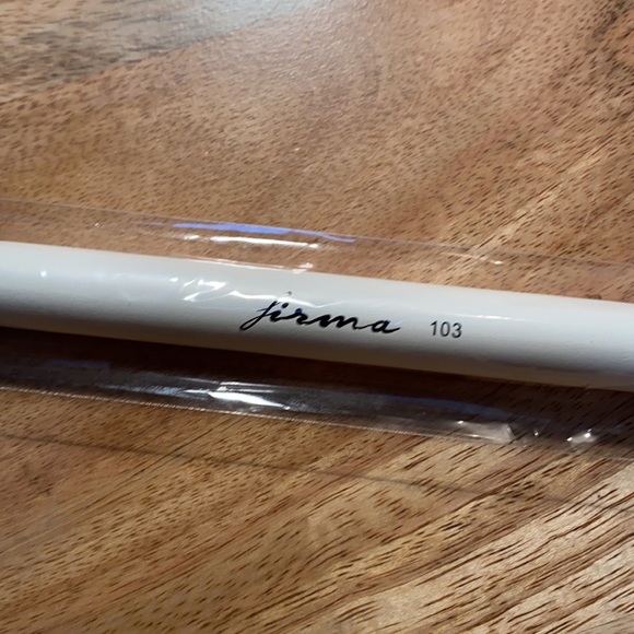 FIRMA | 103 Angled Contour brush - Picture 3 of 3